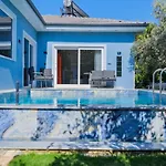 2 Bedroom With Private Pool * فتحية