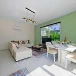 2 Bedroom With Private Pool فيلة فتحية